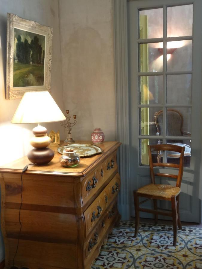 Les Remparts Bed and Breakfast Capestang Exterior foto